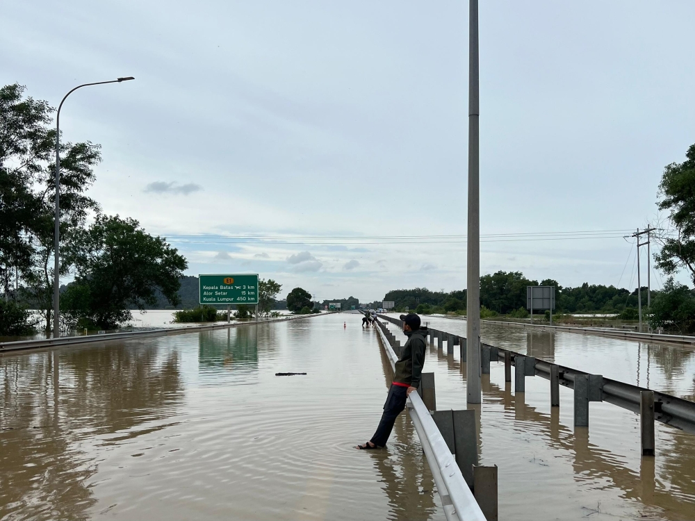 Flooding has made it a challenge for students to make their way to their upcoming SPM exams. — Bernama pic