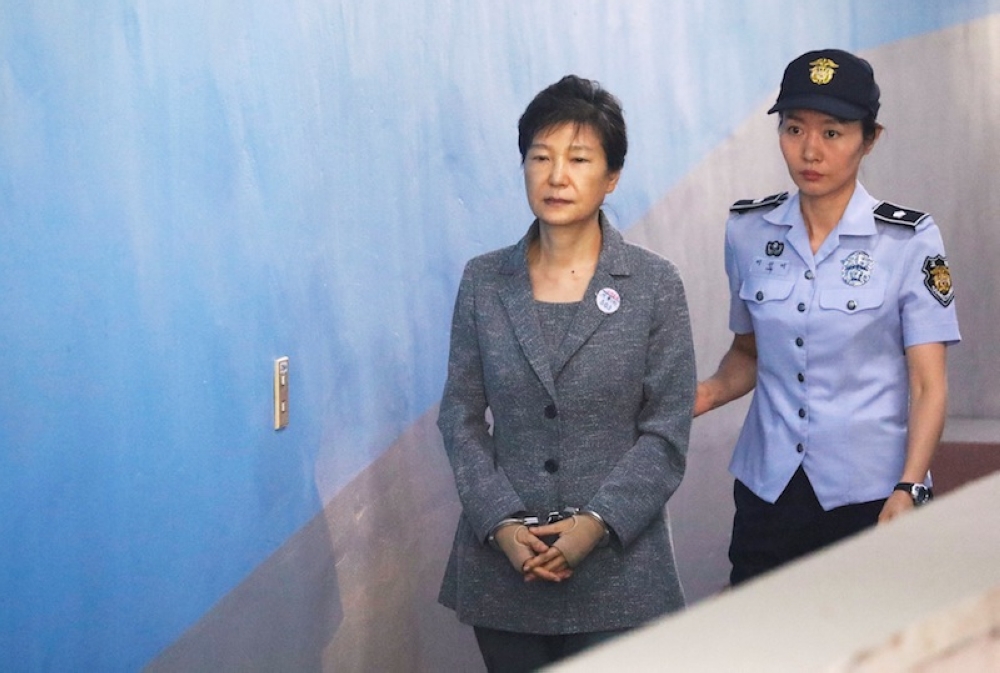 South Korean ousted leader Park Geun-hye arrives at a court in Seoul, South Korea, August 25, 2017. — Reuters pic
