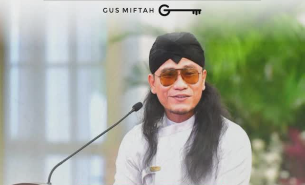 Miftah Maulana Habiburrahman, also known as Gus Miftah, resigned from his position as the Indonesian President’s Special Envoy for Religious Harmony and Development of Religious Facilities after massive public backlash over a video of him berating a tea seller. — Picture from Instagram/gusmiftah