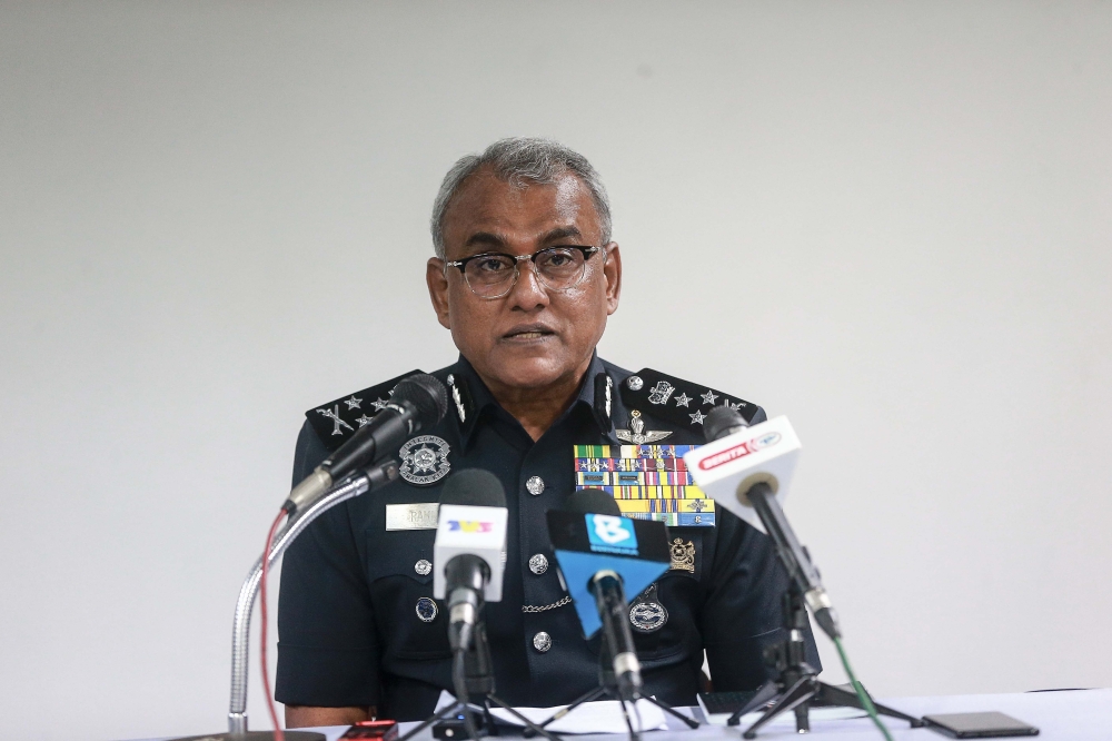 Bukit Aman Commercial Crime Investigation Department director Datuk Seri Ramli Mohamed Yoosuf said 51 police reports have been lodged regarding a foreign exchange investment scam resulting in RM11.9 million in losses. — Picture by Sayuti Zainudin 