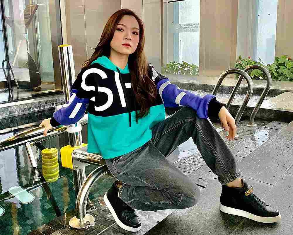 Actress Ruhainies was among the most searched this year, largely due to her well-publicised controversy involving Singaporean actor Aliff Aziz. – Picture from Instagram/Ruhainies