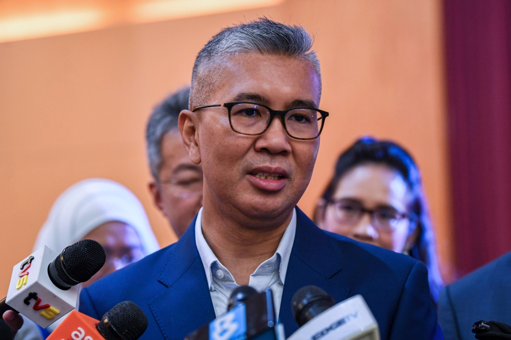 Is Datuk Seri Tengku Zafrul Abdul Aziz joining PKR? — Bernama pic