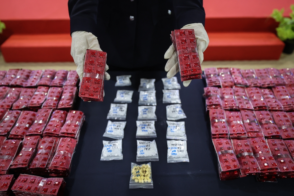 Drugs seized during the raids comprised 9,822 grammes (gm) of ketamin, 17,050 of Eramin 5 pills, 1,503 gm of ecstasy, 250.64 gm of methylenedioxy-methamphetamine (MDMA), and 3.2 gm of cannabis, worth RM1.34 million. — Bernama pic 
