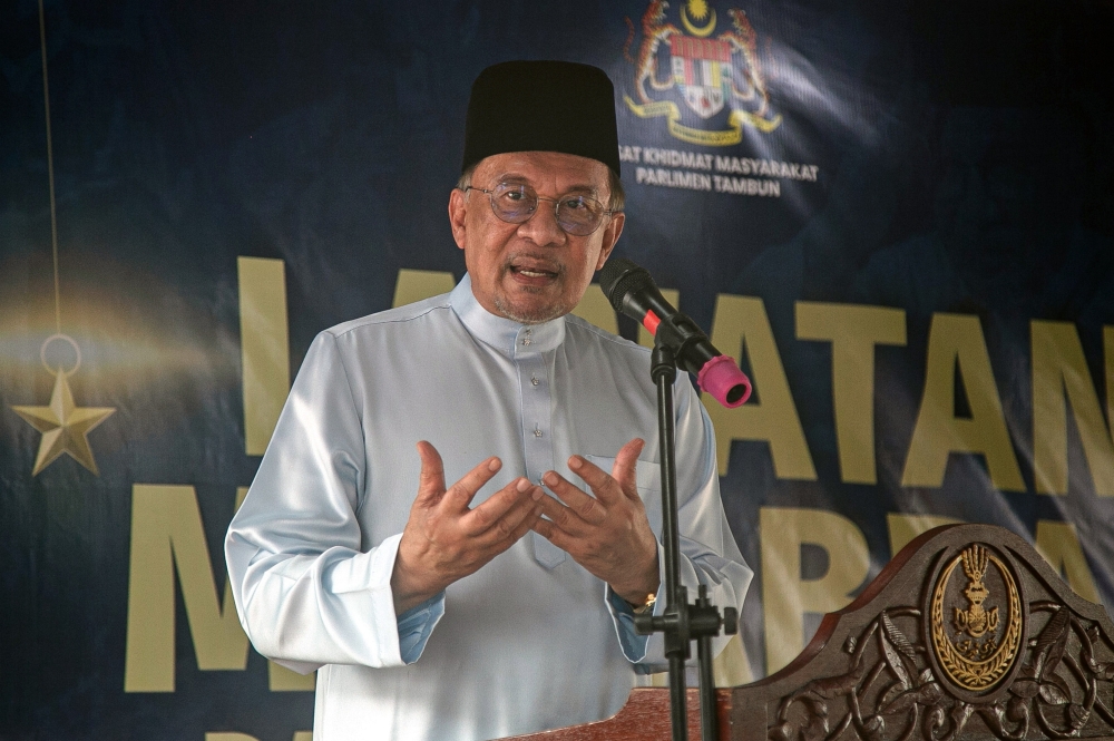 Prime Minister Datuk Seri Anwar Ibrahim has called for a transformative era for the Association of South-east Asian Nations (Asean) as Malaysia prepares to assume the bloc’s chairmanship in 2025. — Bernama pic