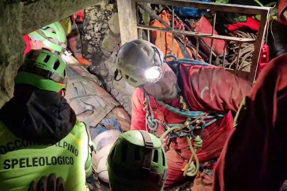 This handout video grab released by the Italian National Alpine and Speleological Rescue Corps (CNSAS) “Corpo Nazionale Soccorso Alpino e Speleologico” on December 18, 2024 shows the rescue operation of Italian Ottavia Piana, a caver who was injured and trapped inside the Bueno Fonteno cave near Bergamo for few days. — AFP pic/Corpo Nazionale Soccorso Alpino e Speleologico (CNSAS)