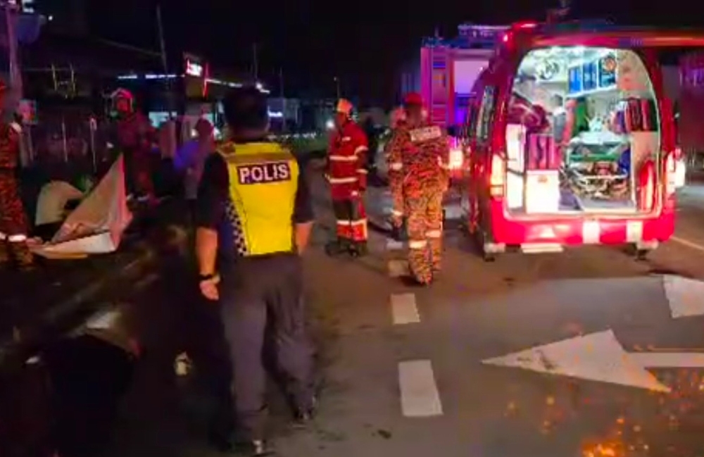 Fatal crash in Sabah: Woman, 58, killed in two-vehicle collision on ...