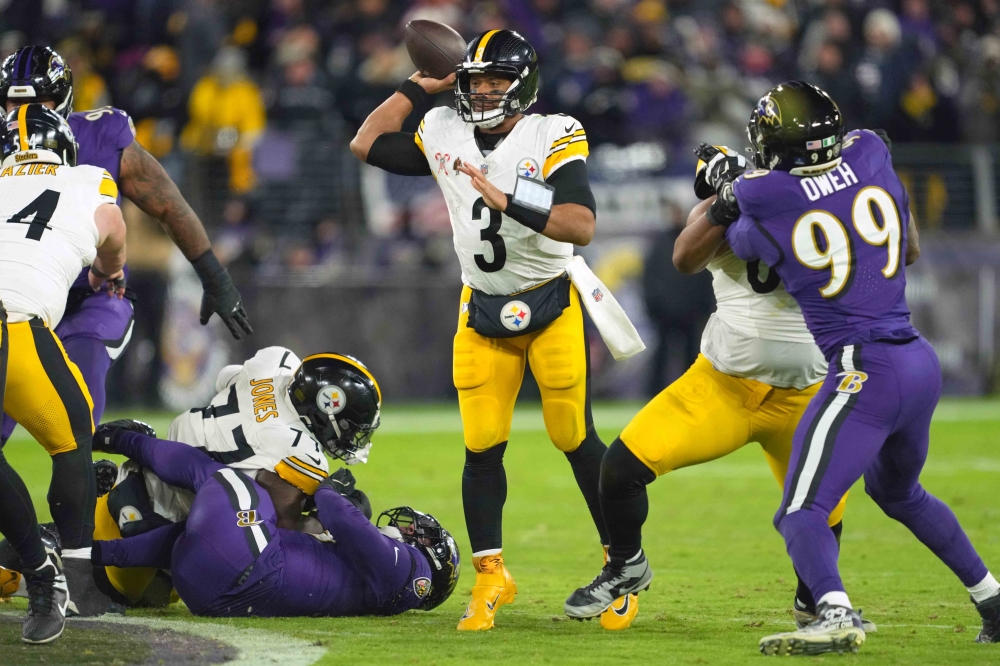 Pittsburgh Steelers quarterback Russell Wilson (#3) passes during the third quarter against the Baltimore Ravens at M&T Bank Stadium. — Reuters pic