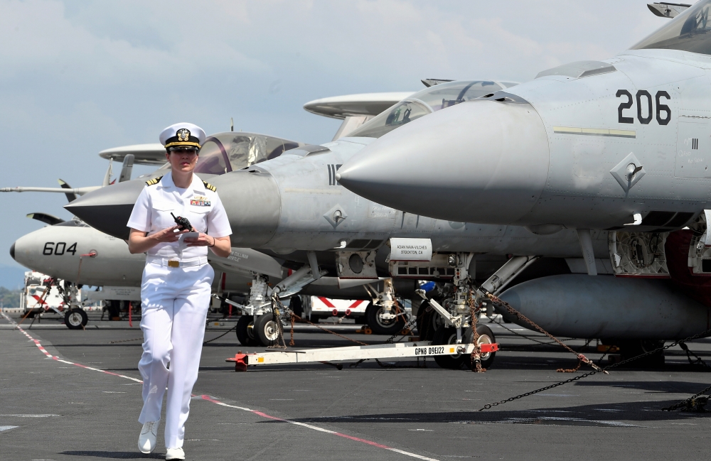 The US Navy’s Nimitz-class aircraft carrier, USS Carl Vinson, docked at the Port Klang Cruise Terminal today. This visit follows a similar stop by the USS Abraham Lincoln in Malaysia last November. — Bernama pic