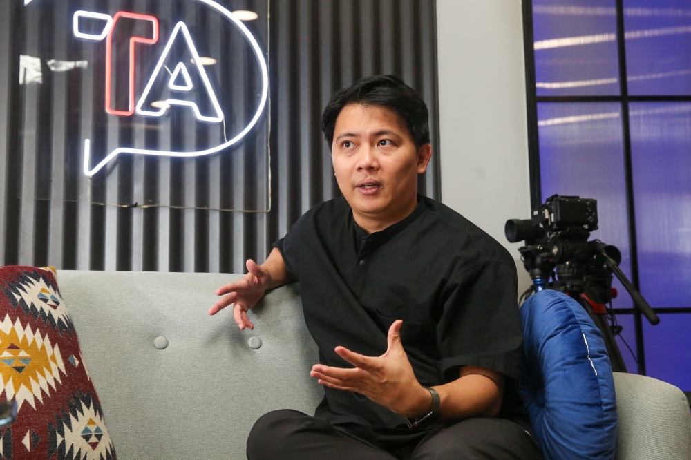 Ho Ming Han says many Malaysians are getting into podcasting due to a fear of missing out. — Picture by Choo Choy May