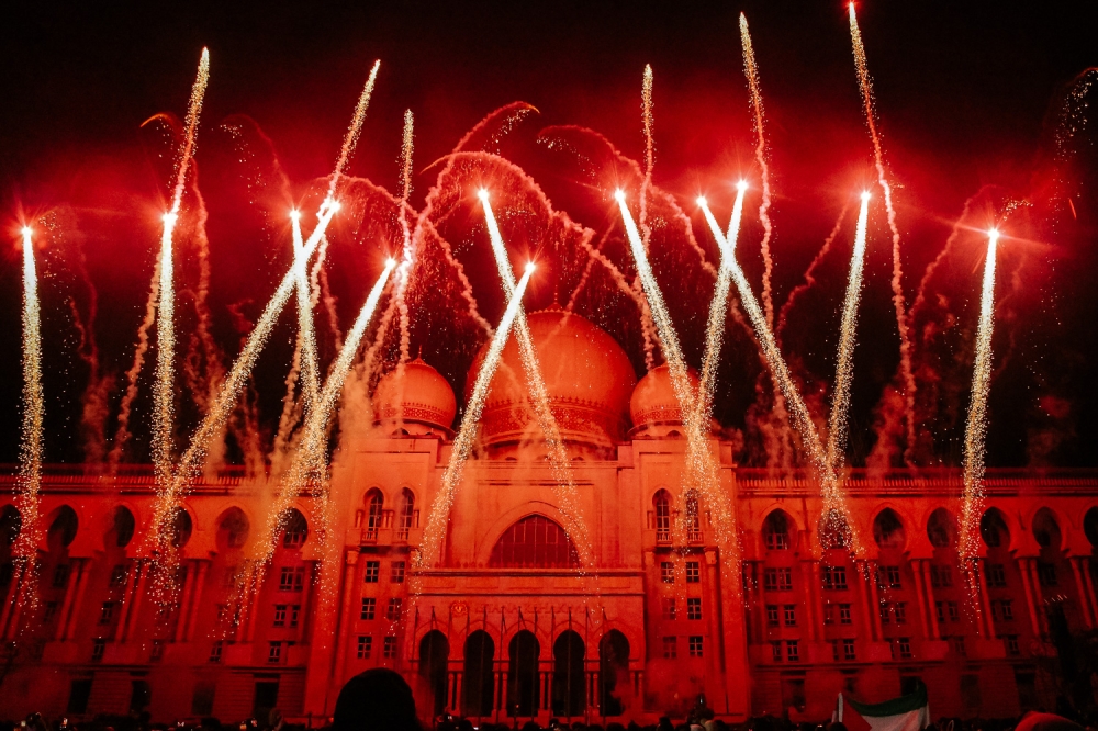 Fireworks go off as part of the New Year celebrations in Putrajaya on January 1, 2025. —Picture by Raymond Manuel