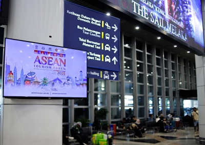Putrajaya to start trial of 40 immigration QR code lanes for Malaysians in KLIA’s Terminals 1 and 2