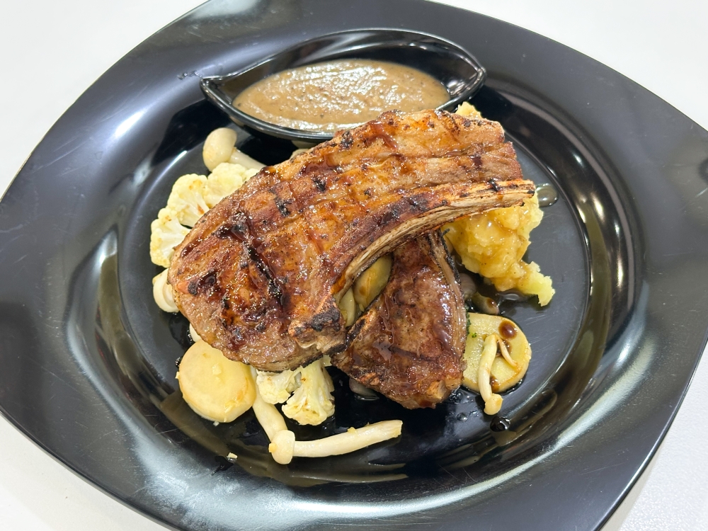 Indulge in tender Lamb Cutlets, best eaten down to the bone. — Picture by Lee Khang Yi
