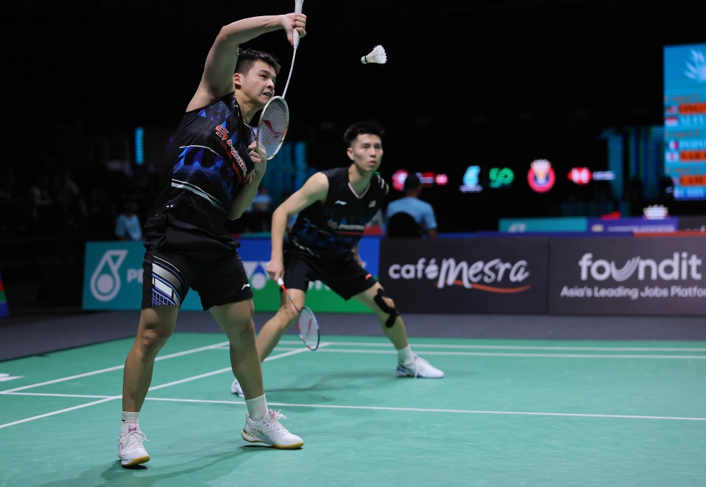 Professional men’s doubles pair Ong Yew Sin-Teo Ee Yi bounced back from a rough start to stun Indonesia’s Fajar Alfian-Muhammad Rian Ardianto in the opening round of the Malaysia Open 2025 here. — Bernama pic