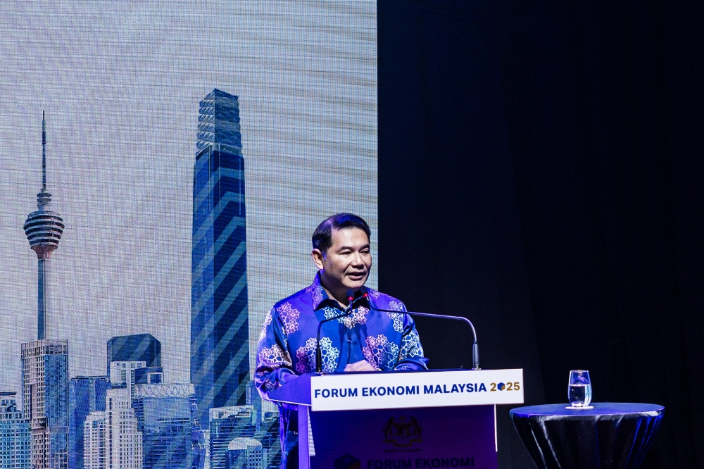 Economy Minister Rafizi Ramli today said the Johor-Singapore Special Economic Zone will contribute about US$28 billion (RM125.9 billion) to the country’s gross domestic product annually in the next 10 years. — Picture by Firdaus Latif