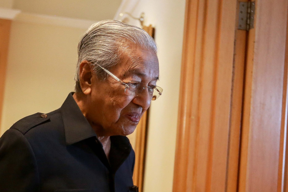 Former Prime Minister Tun Dr Mahathir Mohamad had accused his successors of perceiving the prime minister’s position as a means to amass personal wealth rather than prioritising national leadership and development. — Picture by Sayuti Zainudin