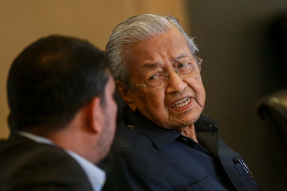Dr Mahathir filed the judicial review application on June 5, 2024 claiming he had the right to be represented by his chosen lawyer at the Batu Puteh RCI proceedings, which later recommended criminal investigation against the former two-time prime minister. — Picture by Sayuti Zainudin