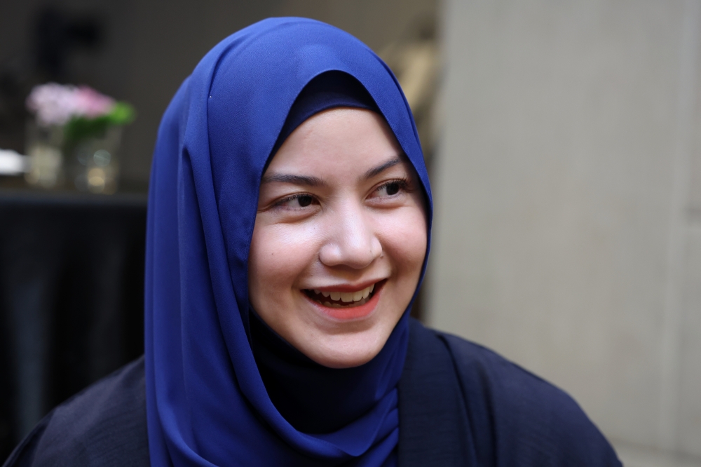 Lisa is married to well-known composer and director Datuk Yusry Abdul Halim. — Bernama pic