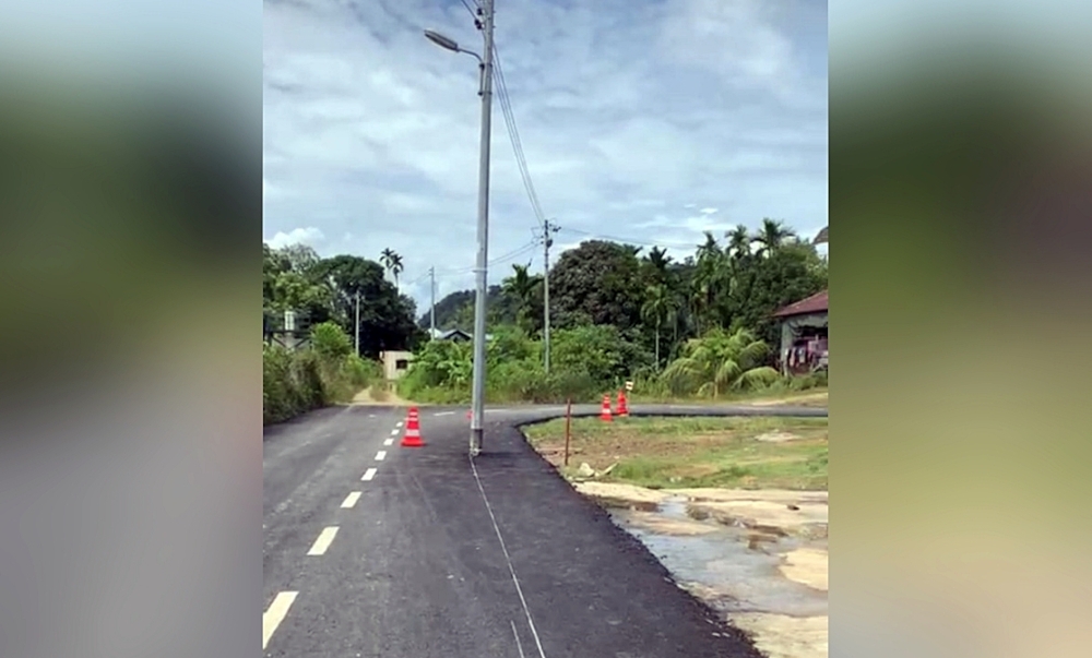 The teen is believed to have died by electrocution while installing the internet line near an electricity pole in Membakut, Sabah. — The Borneo Post file pic