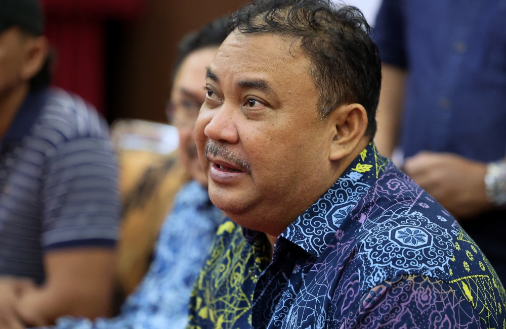 Unity govt supports investments in all states, including those governed ...