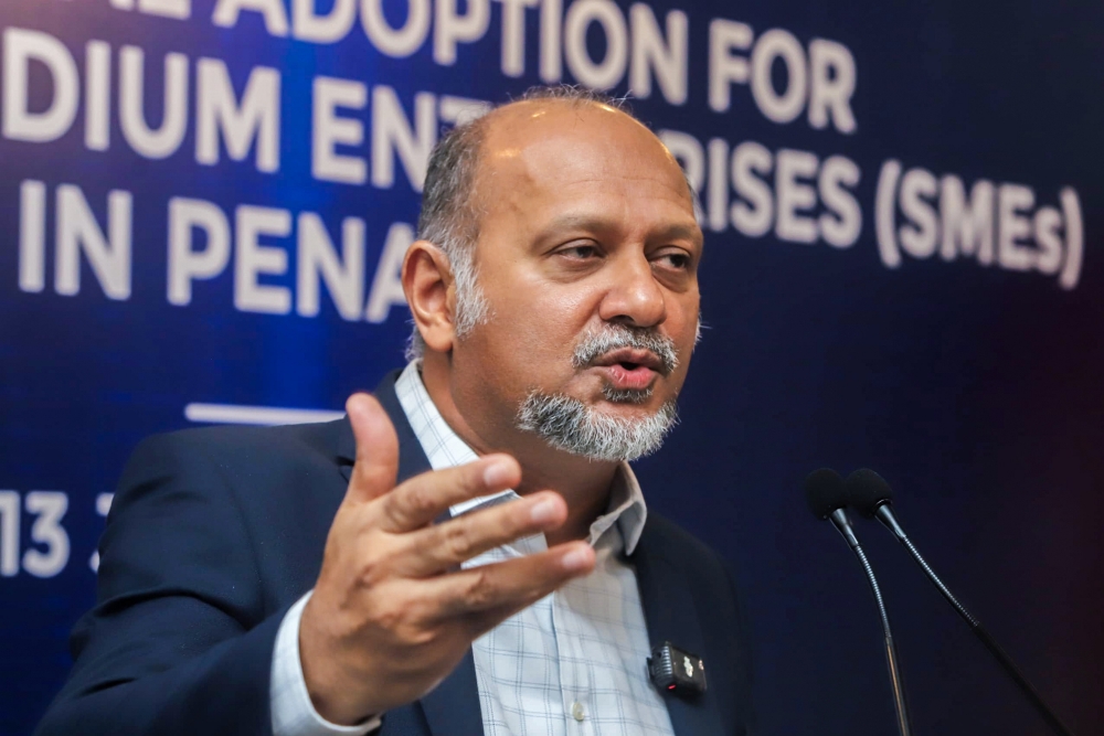 Digital Minister Gobind Singh Deo stated that the Asean DEFA represents a significant step forward for the region, and Malaysia is dedicated to ensuring the negotiations are concluded successfully. — Bernama pic