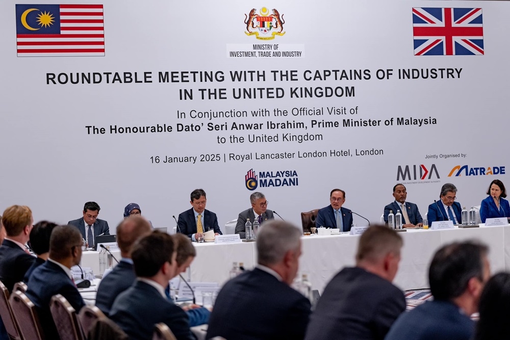 Prime Minister Datuk Seri Anwar Ibrahim yesterday held one-on-one business meetings with several leading companies during his visit to the UK. — Picture via Facebook/Anwar Ibrahim 