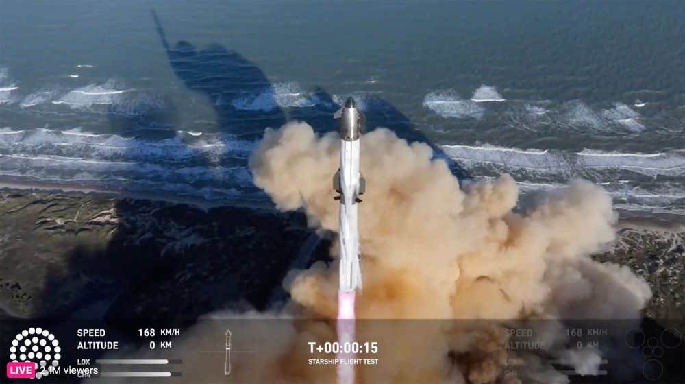 In this screen grab taken from the SpaceX broadcast the SpaceX Starship lifts off from Starbase near Boca Chica, Texas, on January 16, 2025, for the Starship Flight 7 test. — AFP pic