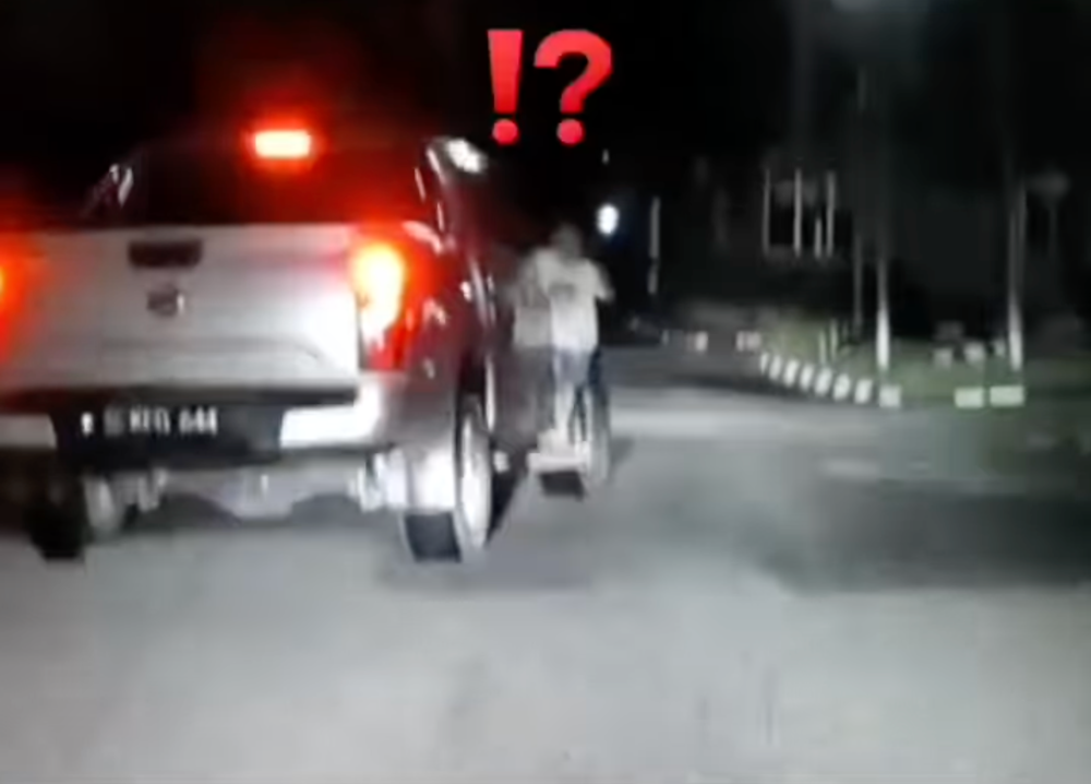 Nilai police said initial investigations revealed that the child, who is the driver's son, often requests to stand outside the vehicle while his father drives, with the act described as ‘just for fun.’ — Screengrab from Facebook