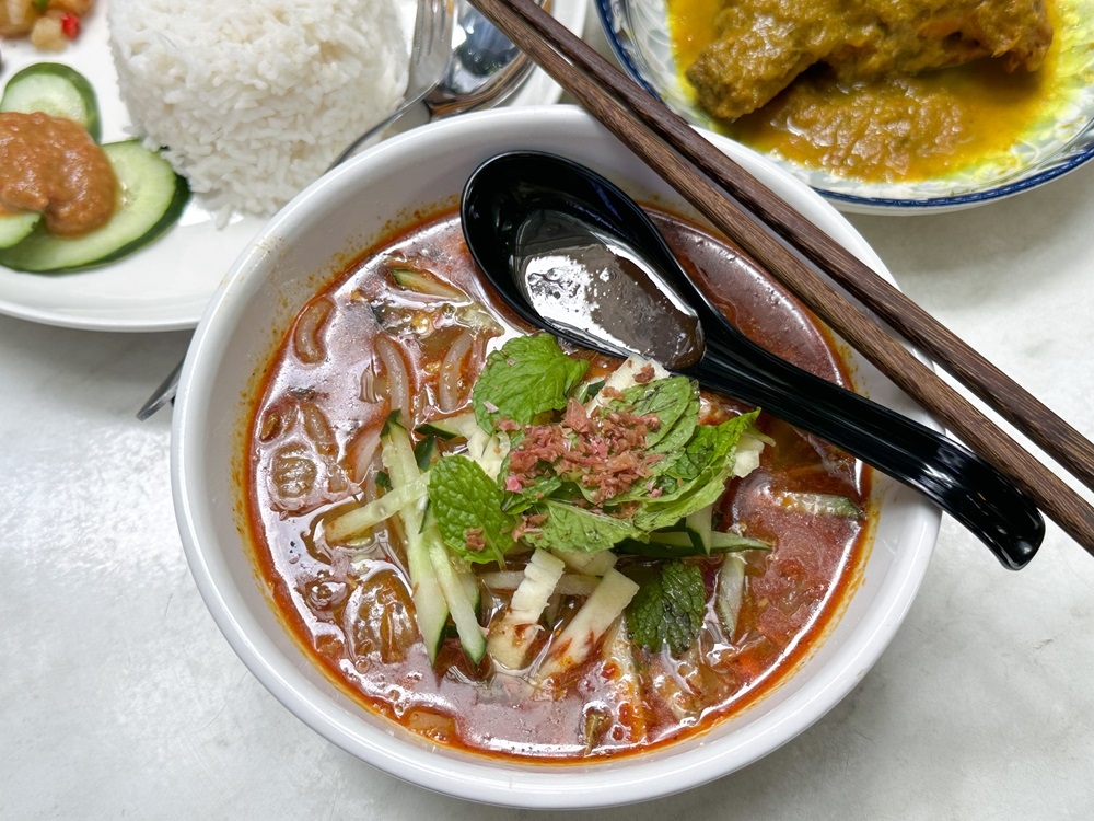 Not a fan of creamy ‘laksa’? Try the tangy Penang Assam Laksa with its tamarind, lemongrass and galangal broth. — Picture by Lee Khang Yi