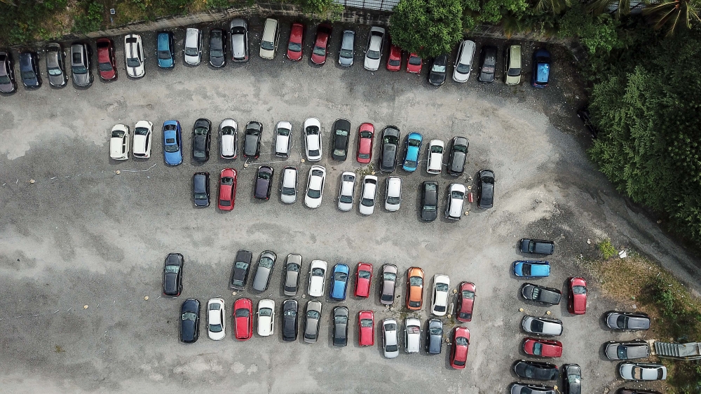 Parking rates in Kuala Lumpur are relatively high compared to some Asean cities, but they are not the highest in the region. — Picture by Sayuti Zainudin