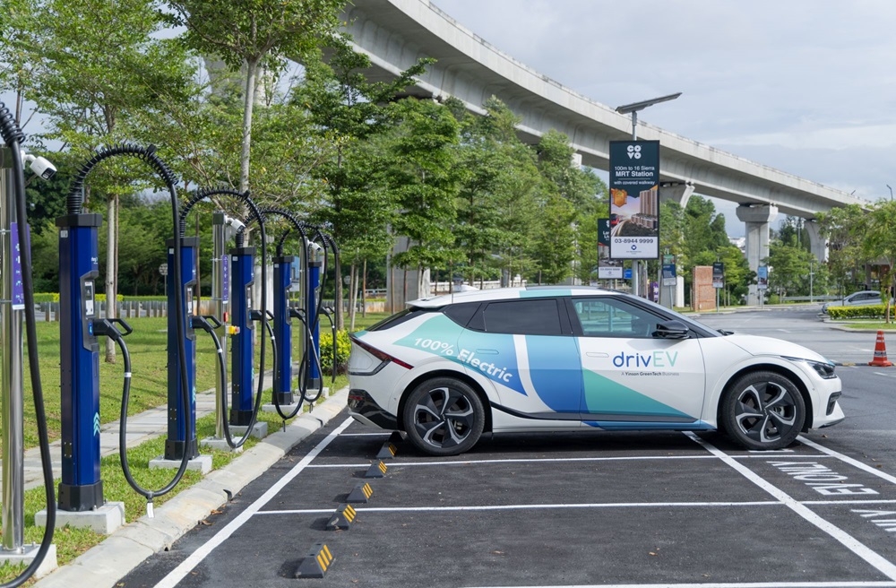 ChargEV has just deployed a new EV charging hub located at Bandar 16 Sierra. — SoyaCincau pic 