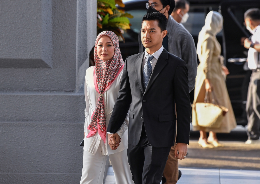 FashionValet Sdn Bhd founder Datin Vivy Yusof and her husband, Datuk Fadzarudin Shah Anuar, arrive at the Kuala Lumpur Sessions Court January 22, 2025. — Bernama pic