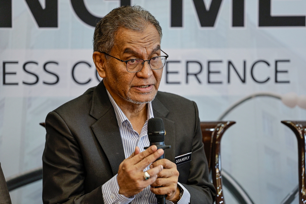 Health Minister Datuk Seri Dzulkefly Ahmad speaks during a press conference in Putrajaya January 22, 2025, which was held to announce the findings of an independent inquiry into the death of pathologist Dr Tay Tien Yaa. — Bernama pic