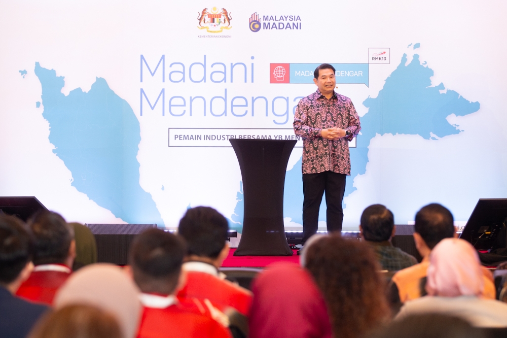 Economy Minister Rafizi Ramli speaks during the 13th Malaysia Plan Industry engagement session with industry players in Kuala Lumpur, January 23, 2025. — Picture by Raymond Manuel