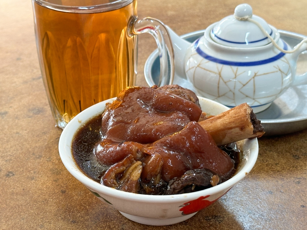 'Bak kut teh' at Gao Sang in Klang is all about luscious braised meat and skin in a dark, herbal broth. — Picture by Lee Khang Yi