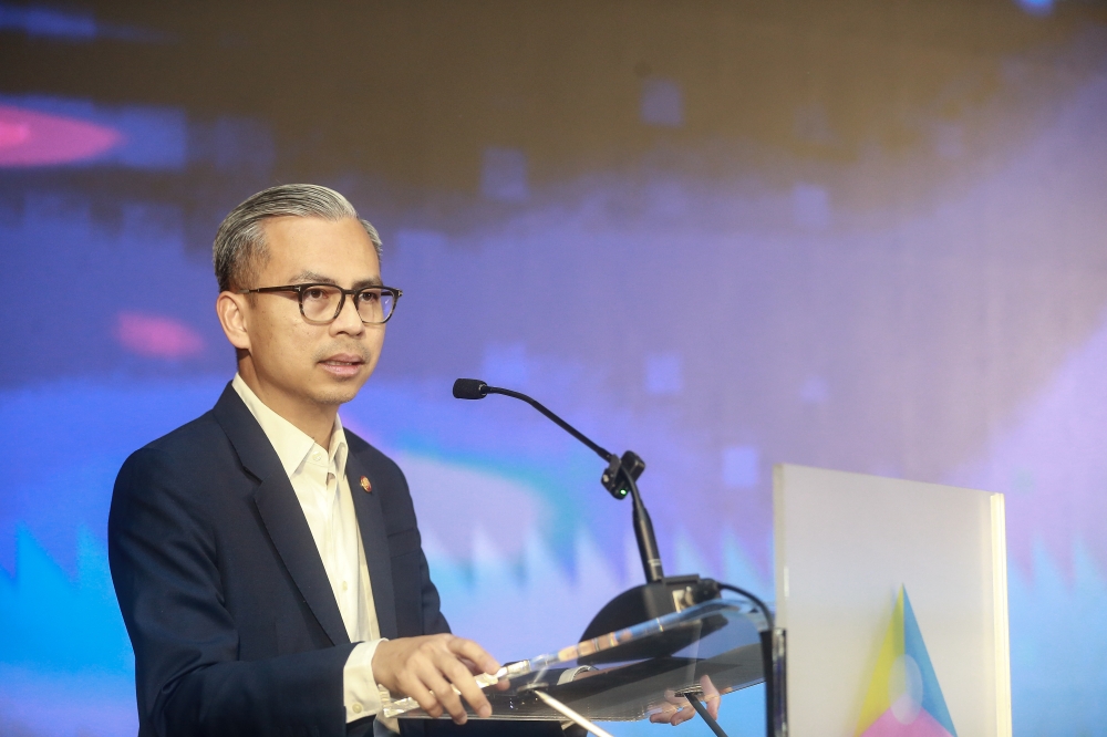 Communications minister Fahmi Fadzil said that Meta has submitted the necessary documentation for licencing with the process expected to be finalised soon. — Picture by Sayuti Zainudin 
