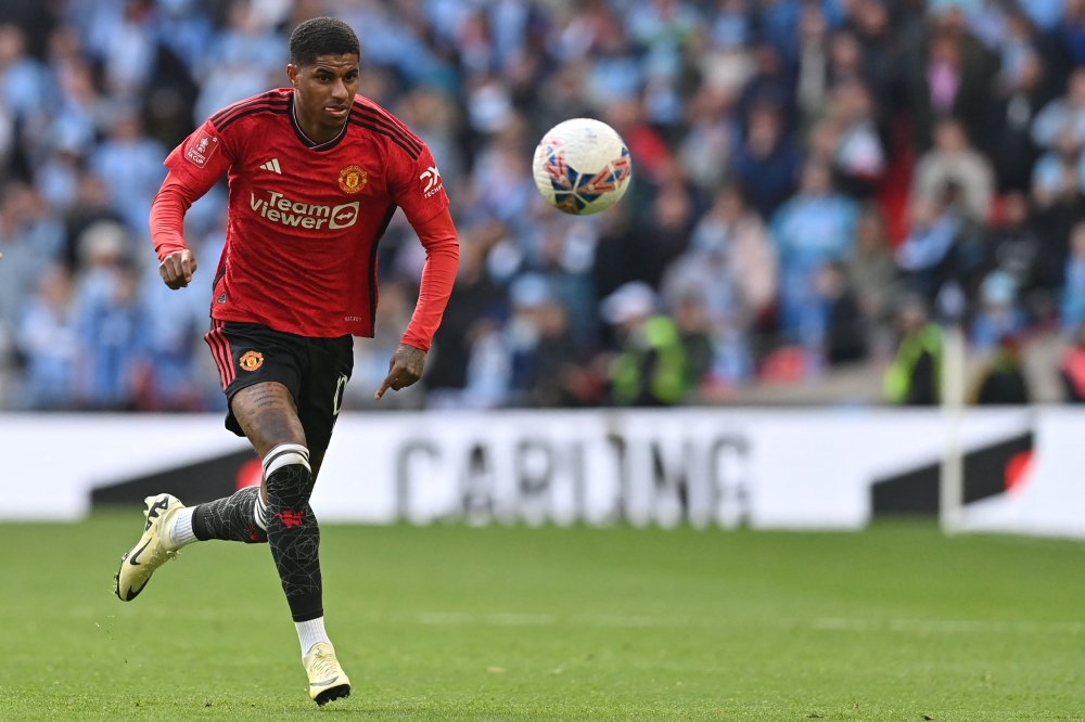 Former Manchester United captain Roy Keane says Marcus Rashford ‘must be ashamed’ at his exile under Ruben Amorim. — AFP pic