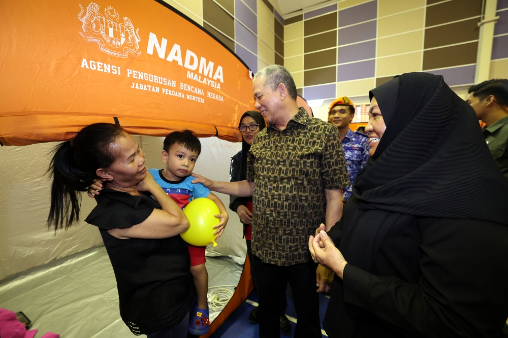 The Deputy Prime Minister also urged residents in flood-prone areas to remain vigilant and cooperate with authorities during the implementation phase to ensure the success of these initiatives. — Bernama pic