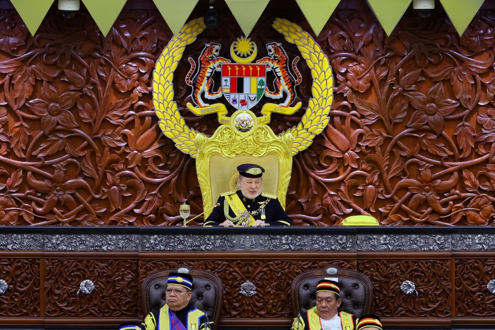 Deputy Prime Ministers Datuk Seri Dr Ahmad Zahid Hamidi and Datuk Seri Fadillah Yusof upheld the royal address of His Majesty Sultan Ibrahim, King of Malaysia, which stated that Parliament must function as a platform for checks and balances against the government’s administration. — Bernama pic