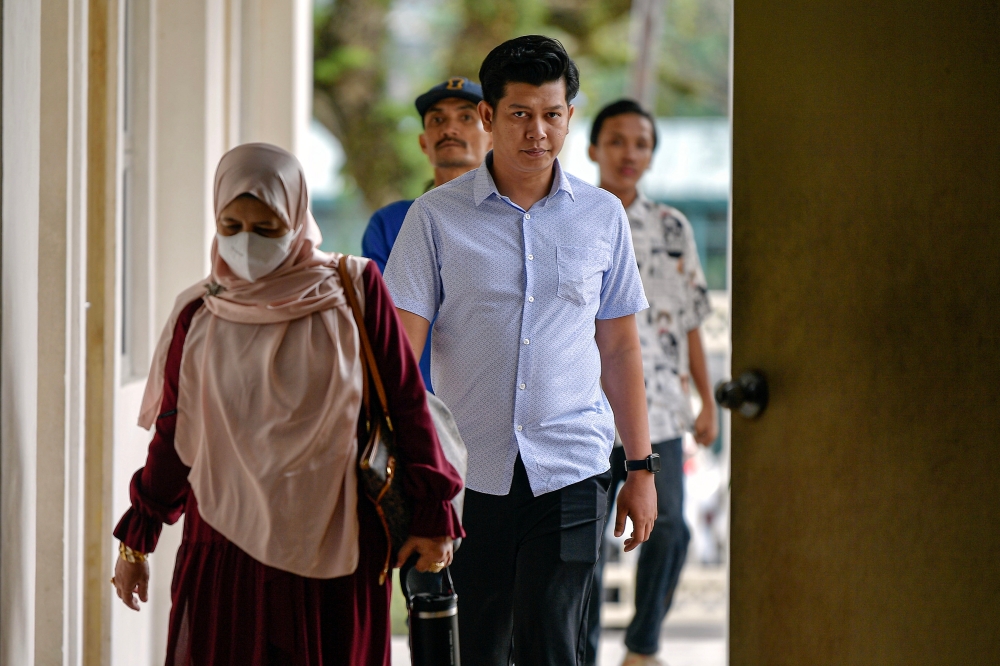 Zaim Ikhwan Zahari attends the fourth day of his trial for allegedly neglecting six-year-old autistic child Zayn Rayyan Abdul Matin at the Sessions Court in Petaling Jaya, February 6, 2025. — Bernama pic 