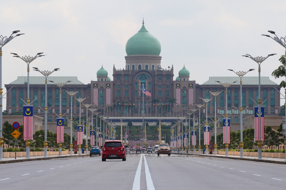 On Wednesday, Minister in the Prime Minister’s Department (Religious Affairs) Datuk Na’im Mokhtar announced plans to introduce new rules requiring organisers to seek approval from religious authorities before inviting Muslim leaders to non-Muslim religious celebrations and funerals. — Picture by Yusof Mat Isa