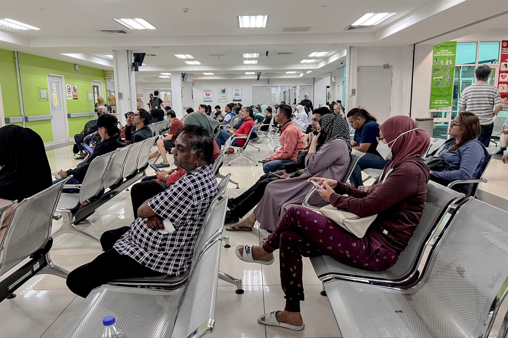 The vaccination is available for senior citizens aged 60 and above at selected clinics. — Bernama pic