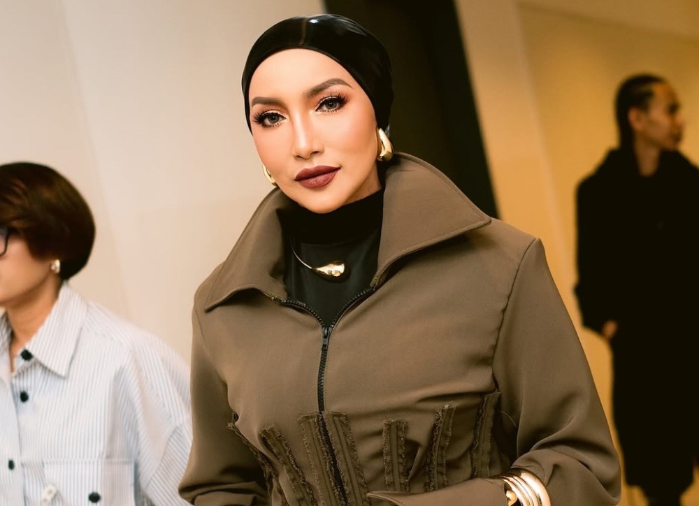 Ziana Zain asserts that the Malaysian Anti-Corruption Commission (MACC) investigation into the Ops Sky corruption and money laundering case involving a financial consultancy firm has not impacted her career. — Picture via Instagram/Ziana Zain