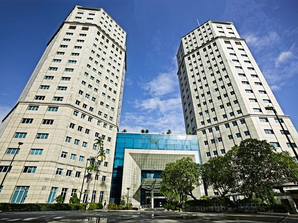 Authorities have placed a Singaporean woman under restrictions and deported a Malaysian man after investigations found them radicalised, Singapore’s Internal Security Department said. — Picture via Facebook/Ministry of Home Affairs, Singapore