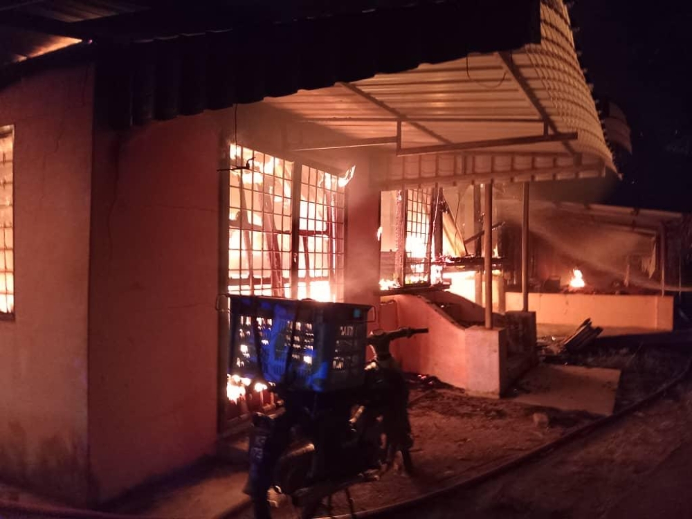 One adult male is the sole survivor of the house fire that claimed five lives early this morning. — Picture courtesy of Jabatan Bomba Dan Penyelamat Malaysia Negeri Melaka 