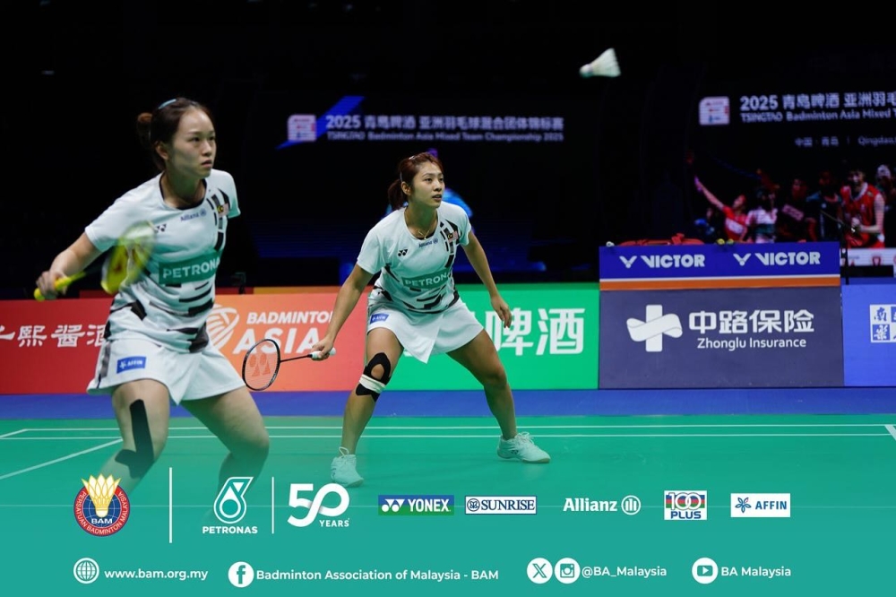 Malaysian women’s doubles pair Go Pei Kee-Teoh Mei Xing were defeated by Indonesia’s Meilysa Trias Puspitasari-Rachel Rose 18-21, 21-7, 21-17 in one, 25 minutes. — Picture from Facebook/ Badminton Association of Malaysia - BAM