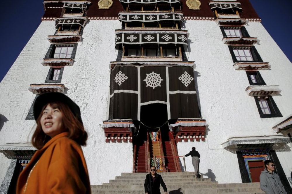 China’s foreign ministry rejected today a Swiss government report that suggested Beijing was exerting political pressure on Tibetans and Uyghurs. —Reuters pic