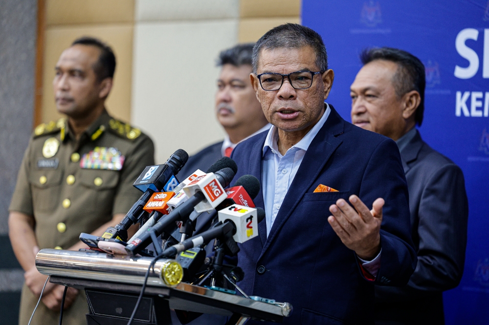 Home Minister Datuk Seri Saifuddin Nasution Ismail said he had asked the Secretary-General of the Home Ministry Datuk Awang Alik Jeman to assist in the preparation of the Cabinet memorandum and the matter would be followed up with an engagement session with stakeholders. — Bernama pic 