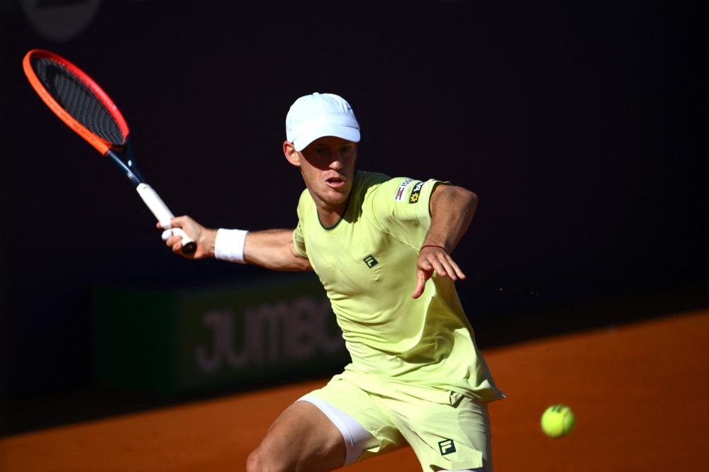 Argentina’s Diego Schwartzman ended his professional tennis career with a defeat to Spain’s Pedro Martinez in the second round of the Argentina Open. – Pic by AFP 