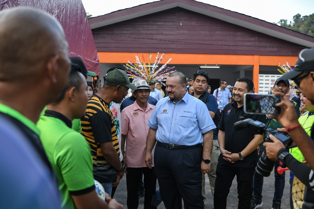 Finance Minister II Datuk Seri Amir Hamzah Azizan said the allocation announced under Budget 2024 aimed to close the gap between rural and town areas. — Bernama pic