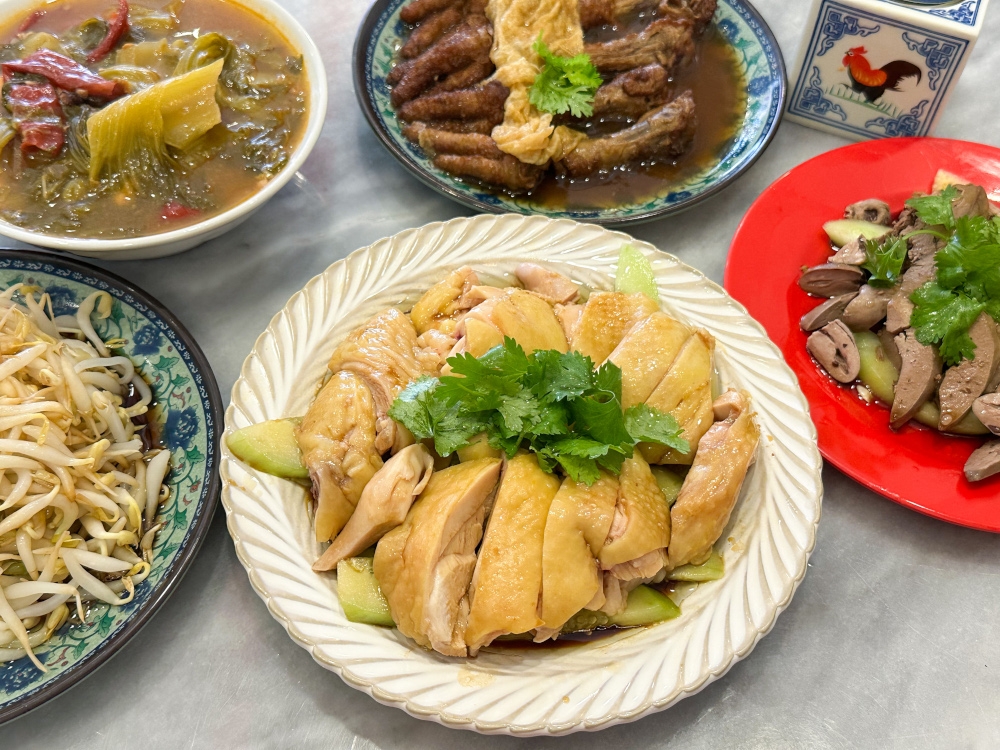 This must be the ultimate dream for chickens... to be converted into golden chickens at Restoran Zhai Hong Golden Chicken Rice. — Picture by Lee Khang Yi